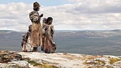 Ranis ve Zlatý kůň toplulukları, insanların Afrika'dan ayrılmasından kısa bir süre sonra yaşadı