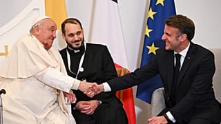 Papa Francesco ed Emmanuel Macron ad Ajaccio, in Corsica, 15 dicembre 2024