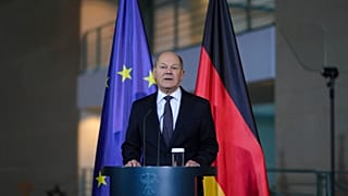 Olaf Scholz formally requested a vote of confidence on 11 December.
