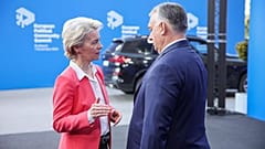 Ursula von Der Leyen bizottsági elnök és Orbán Viktor magyar miniszterelnök