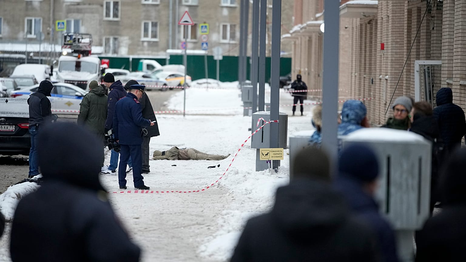 Rusya'nın Nükleer, Biyolojik ve Kimyasal Savunma Kuvvetleri Başkanı Korgeneral Igor Kirillov, Moskova'da bir apartman bloğunun yakınına yerleştirilen patlayıcı ile öldürüldü