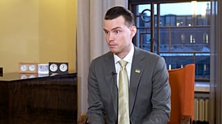 "Wenn wir Frieden wollen, müssen wir bereit für Krieg sein", so der finnische Polarkreis-Abgeordnete