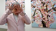 L'artiste britannique Damien Hirst lors d'une expo à Paris en 2021. 
