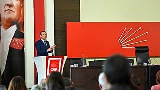 Cumhuriyet Halk Partisi Genel Başkanı Özgür Özel, Parti Meclisi toplantısında konuşuyor, 17 Aralık 2024