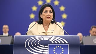 Die georgische Präsidentin Salomé Surabischwili im Europa-Parlament. Sie ist seit 2018 Staatschefin von Georgien