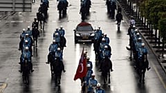 Beim Treffen in Ankara schilderte Libanons Premier Mikati die katastrophale Lage seines Landes und kritisierte Israels fortgesetzte Angriffe. 
