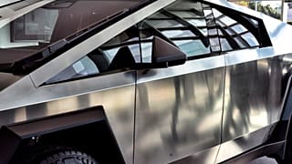 Tesla ruft in den USA fast 700.000 Fahrzeuge wegen eines Problems mit dem Reifendrucküberwachungssystem zurück