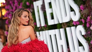 ARŞİV - Blake Lively, İngiltere'nin başkenti Londra'da 'It 'Ends With Us' filminin galasında fotoğrafçılara poz veriyor, 8 Ağustos 2024.