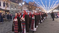 مهرجان قشور لحم الخنزير في بيستريتا: احتفال بالنكهات التقليدية وابتكارات الطهي
