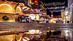 Le marché de Noël de Magdebourg, où une voiture a foncé dans la foule vendredi soir, est vide, le 22 décembre 2024.