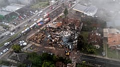 La police enquête sur les maisons touchées par un avion à Gramado, 22 décembre 2024