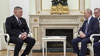 A szlovák kormányfő az orosz elnöknél a Kremlben