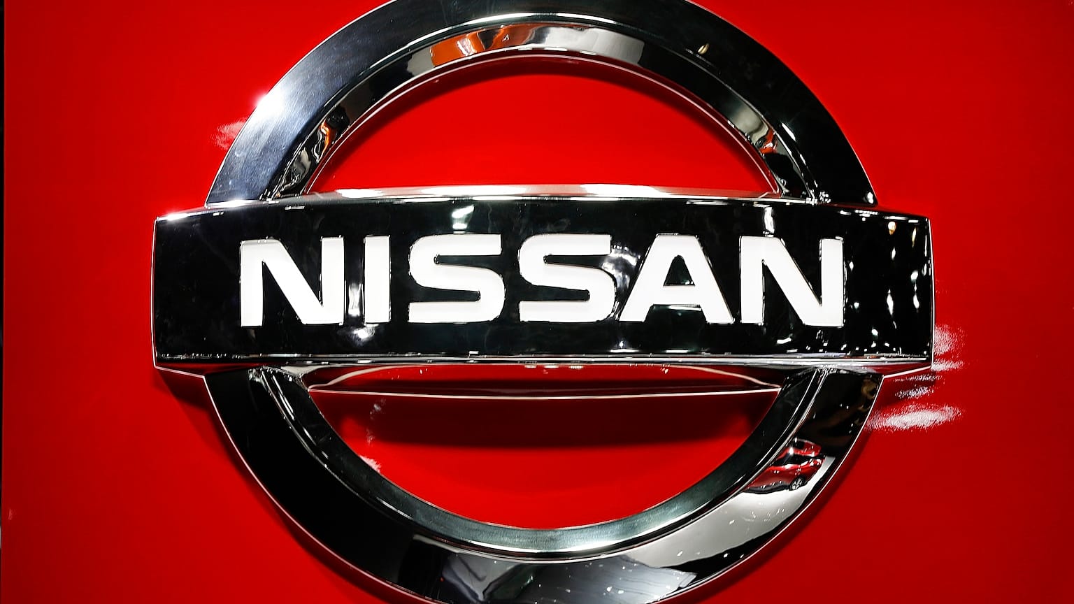 Logo Nissan