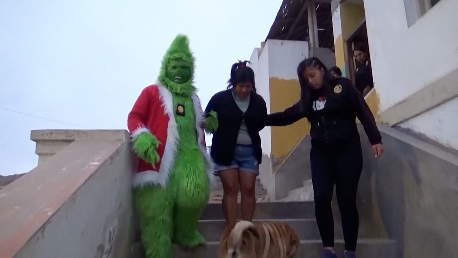 Peru ulusal polisinin Yeşil Filo birimi şüpheli uyuşturucu kaçakçılarını tutukladı
