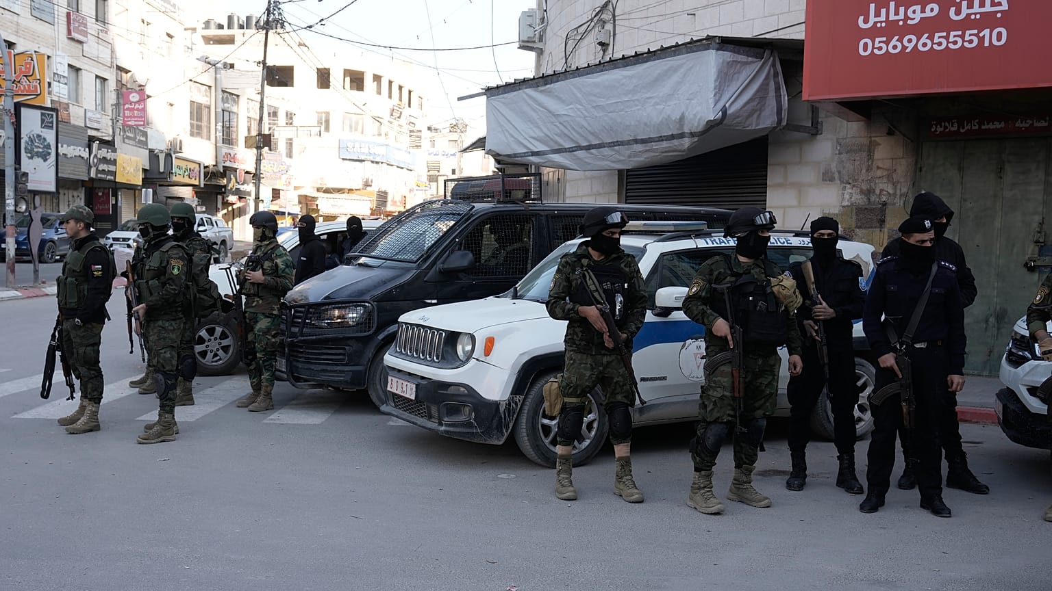 عناصر من الأمن الفلسطيني في جنين شمال الضفة الغربية 16/12/2024