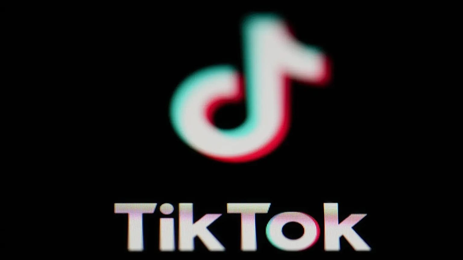 ABD, TikTok'u kullanıcı verilerini Çin'le paylaştığı gerekçesiyle yasaklamak istiyor.