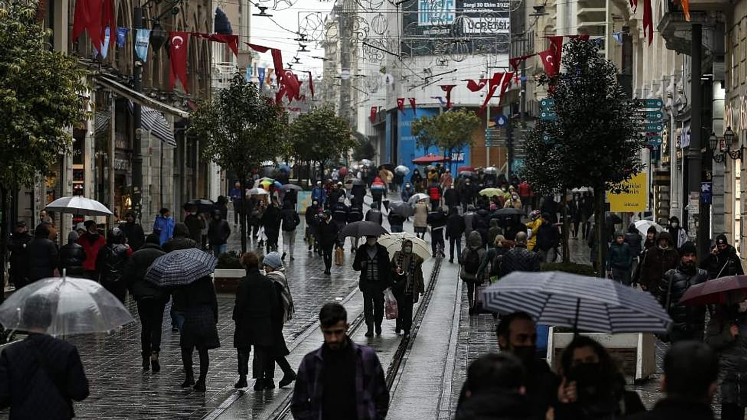 Asgari ücret tartışmaları sürüyor.