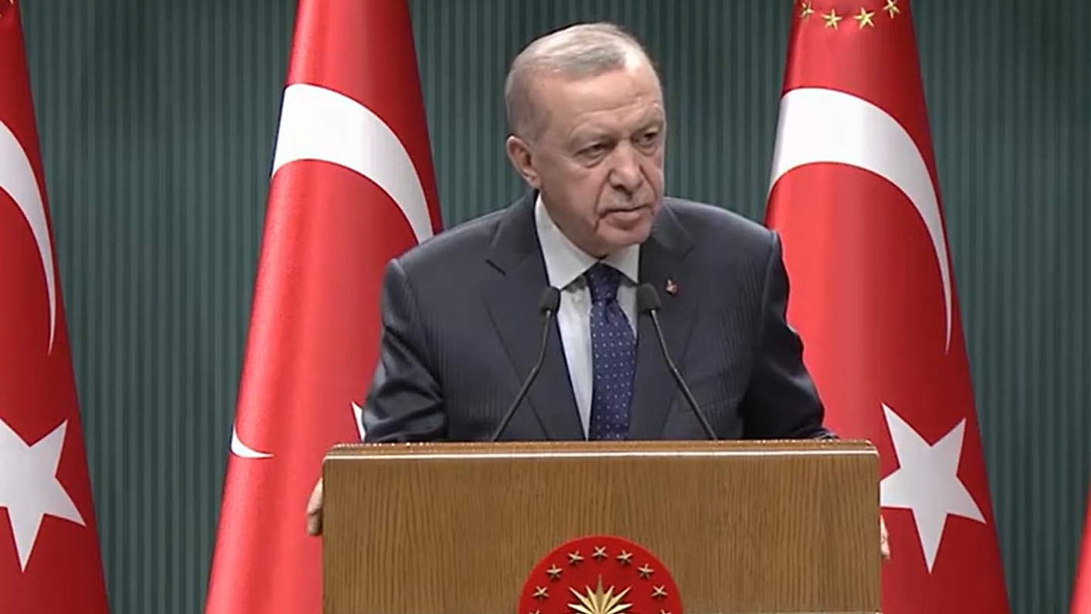 Cumhurbaşkanı Erdoğan, kabine toplantısı sonrası açıklama yaptı.