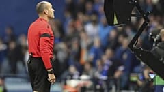 Türk futbolunda hakem tartışmaları bitmiyor.