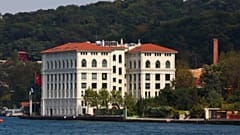 Ciner Grubu'nun İstanbul Boğazı'ndaki merkezi.