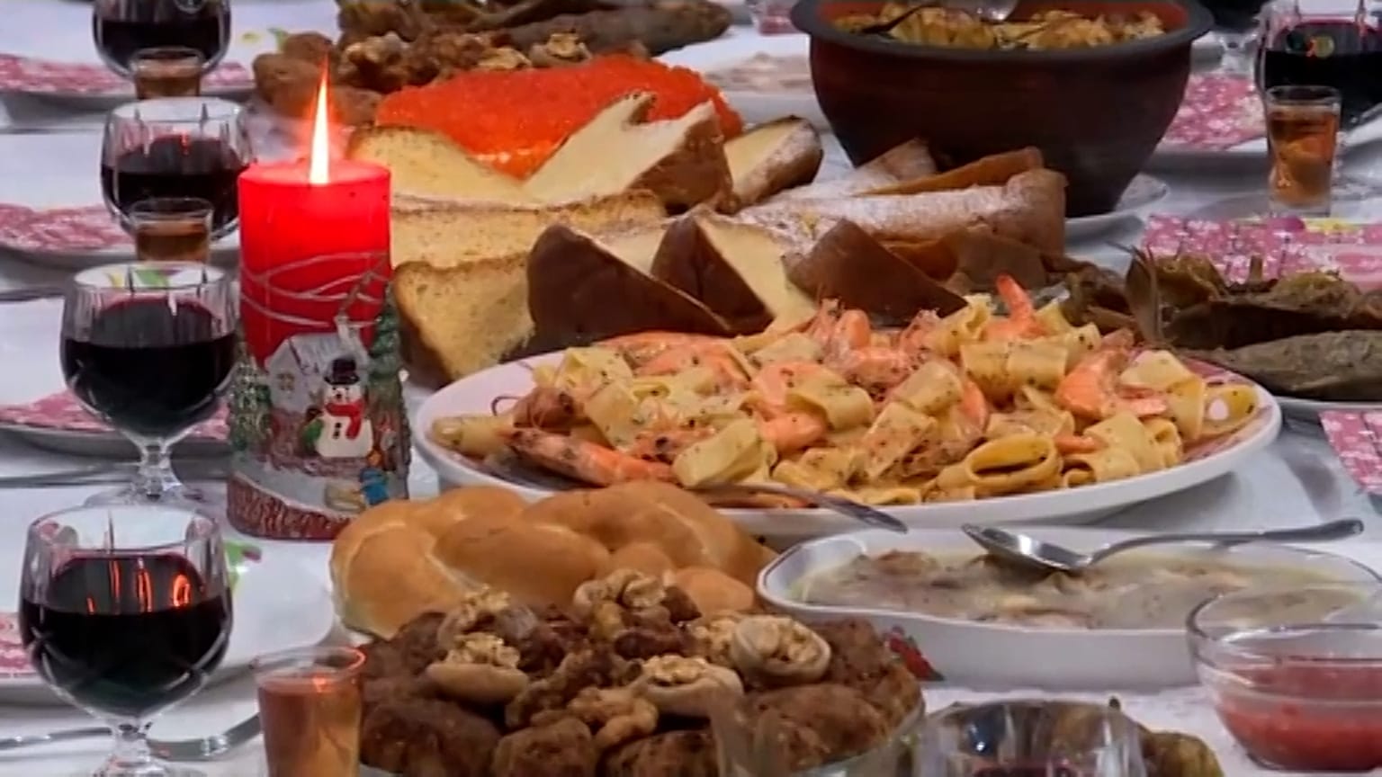 Los nutricionistas recomiendan evitar comer en exceso.