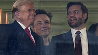 Elon Musk, kasımdaki başkanlık seçimlerinde Trump'ın en büyük endestekçilerindne biri oldu.