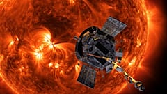 Vue d'artiste de la sonde Parker Solar Probe s'approchant du Soleil, fournie par la NASA.