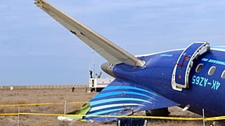 L'avion de la compagnie Azerbaïdjan Airlines qui s'est crashé mercredi.
