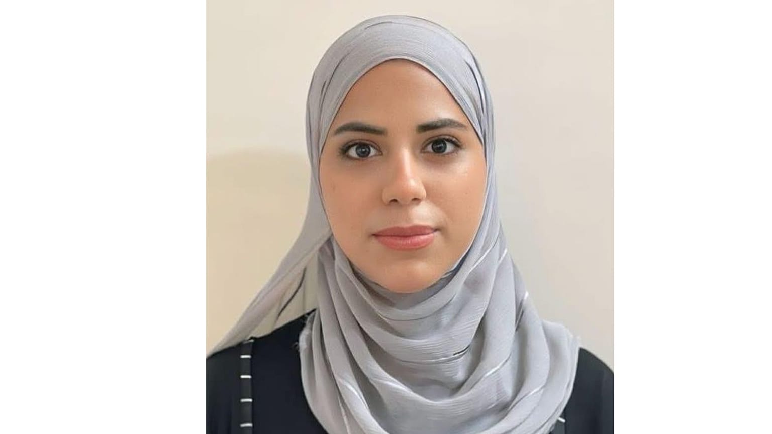 الصحفية شذى الصباغ التي فقدت حياتها برصاصة في رأسها أثناء العملية الأمنية في مخيم جنين