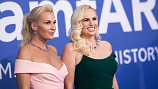 رامونا أغروما وريبيل ويلسون خلال مهرجان كان السينمائي الدولي السادس والسبعين، جنوب فرنسا، الخميس 25 مايو 2023. 