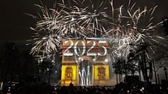عواصم الاتحاد الأوروبي تحتفل بالسنة الجديدة 2025