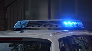 Polis arabası