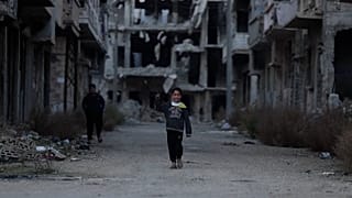 Les destructions massives à Homs laissent certaines zones impropres à l'habitation