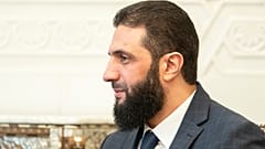Esad yönetimini deviren Hayat Tahrir Şam (HTŞ) silahlı örgütünün lideri Ahmet Hüseyin eş-Şara - yaygın bilinen savaşçı adı ile Muhammed Colani, 28 Aralık 2024