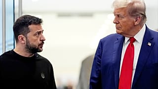 Ukrayna lideri Vladimir Zelenskiy (solda) ile ABD'nin seçilmiş başkanı Donald Trump