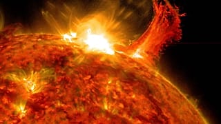 Güneş patlamaları Dünya'da iletişimi felç edebilir