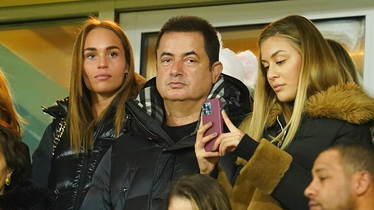 Acun Ilıcalı, MKM Stadyumu'nda Hull City ile Everton arasındaki FA Cup mücadelesini takip ediyor, 8 Ocak 2022