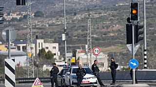 Route bloquée en Cisjordanie après l'attentat prêt d'Al-Funduq, le 6 janvier 2025