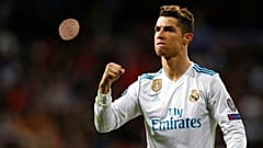 Cristiano Ronaldo z Realu Madryt świętuje zakończenie rewanżowego meczu ćwierćfinału Ligi Mistrzów