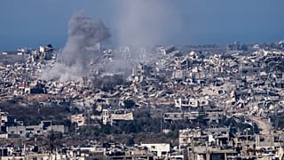 Continuam os ataques em Gaza, apesar de alguns progressos diplomáticos.