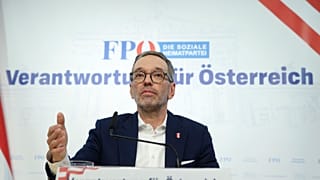 Der Vorsitzende der Freiheitlichen Partei Österreichs, Herbert Kickl, spricht bei einer Pressekonferenz in Wien, Österreich, Dienstag, 7. Januar 2025.