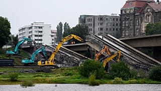 A Karola híd felújításánál találták a robbanószerkezetet