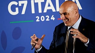 Ο υπουργός Άμυνας Guido Crosetto στη Νάπολη, 19 Οκτωβρίου 2024