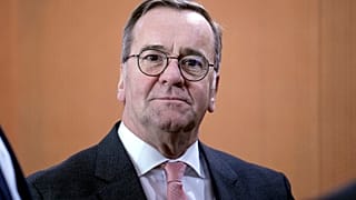 El ministro de Defensa, Boris Pistorius, durante la reunión del gabinete en la Cancillería en Berlín, Alemania, el 18 de diciembre de 2024. 