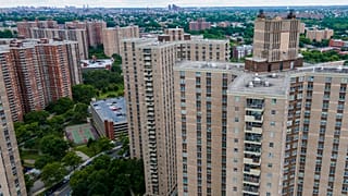 New York'un 16. Kongre Bölgesi'nin parçası olan Co-op City