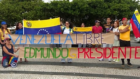 Maduro'nun Venezuela'da üçüncü dönem için göreve başlamasını protesto edenler, 9 Ocak 2025