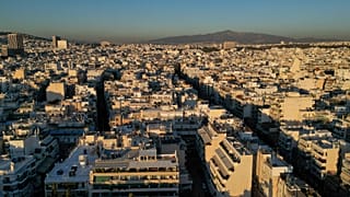 Yunanistan'ın başkenti Atina'nın havadan görünümü, 17 Aralık 2024
