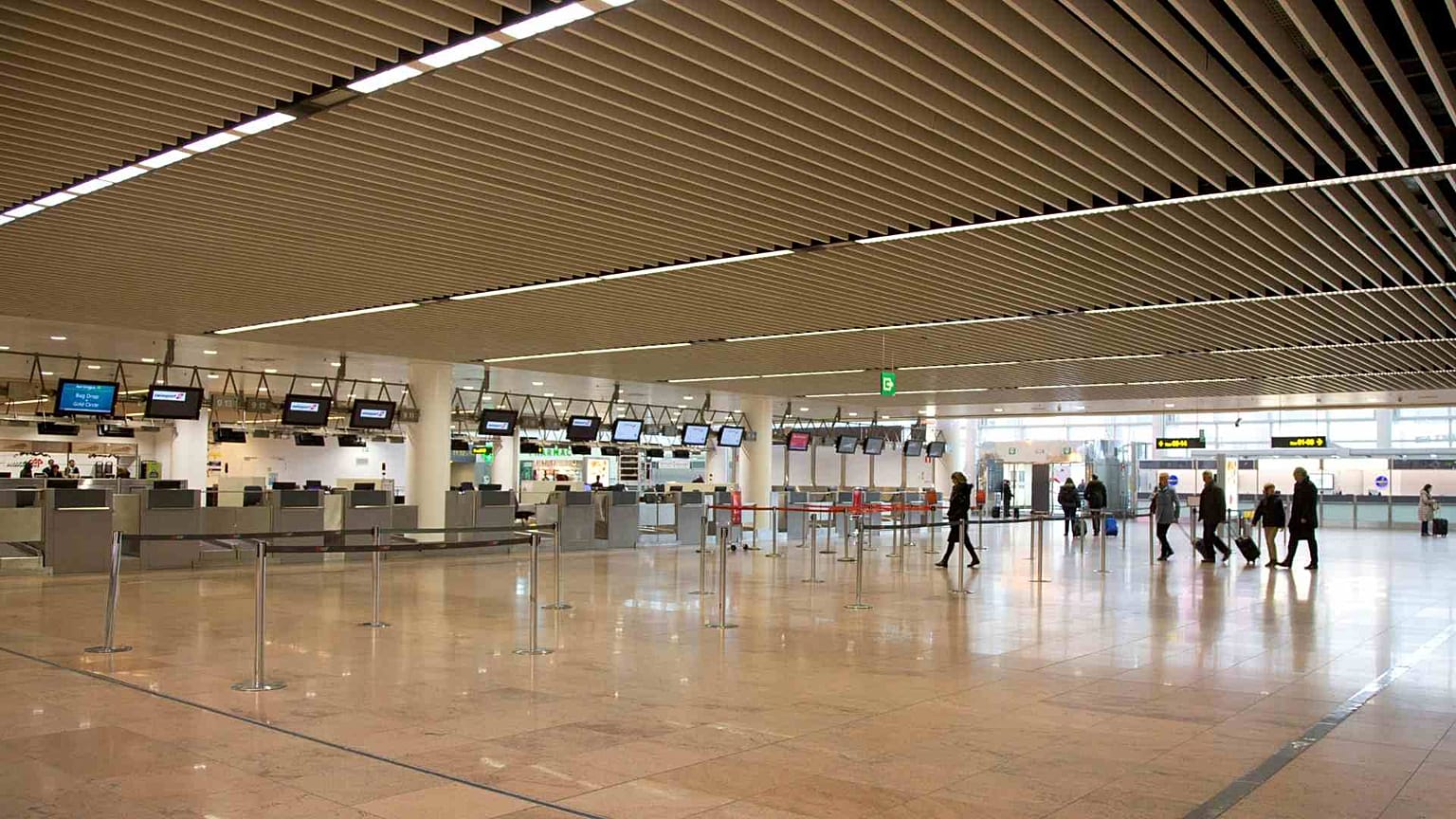 A brüsszeli Zaventem repülőtéren sztrájk közben 2014. december 8-án, hétfőn.