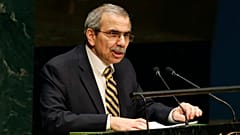 Der libanesische Botschafter Nawaf Salam spricht vor der Generalversammlung der Vereinten Nationen, Donnerstag, 22. Januar 2015