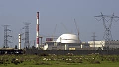 Archív fotó: a bushehri atomerőmű reaktorépülete